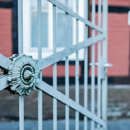 Dwellstay - Zuse Hoefe Apartamento